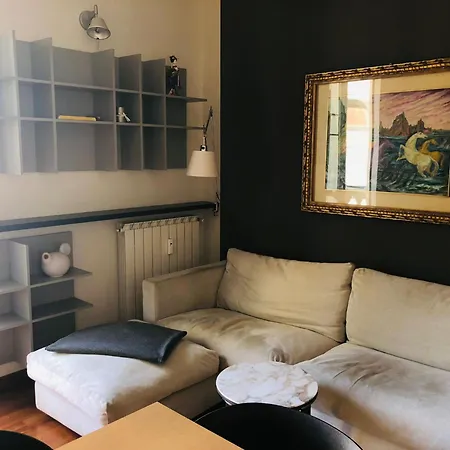 Avogadro Art アパート *