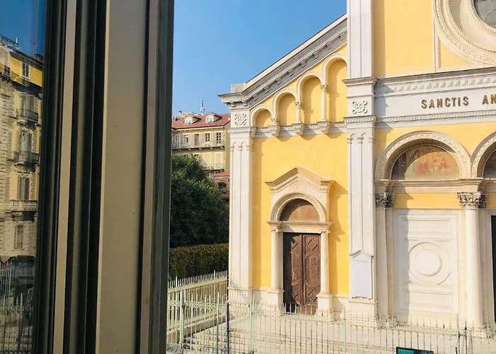 Avogadro Art Apartament